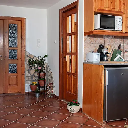 Zoltan Borhaza Tihany