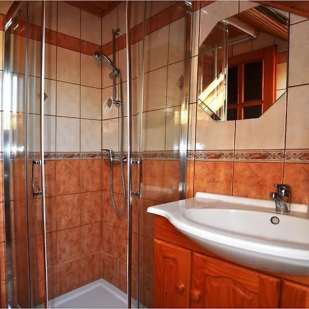 Zoltan Borhaza Tihany