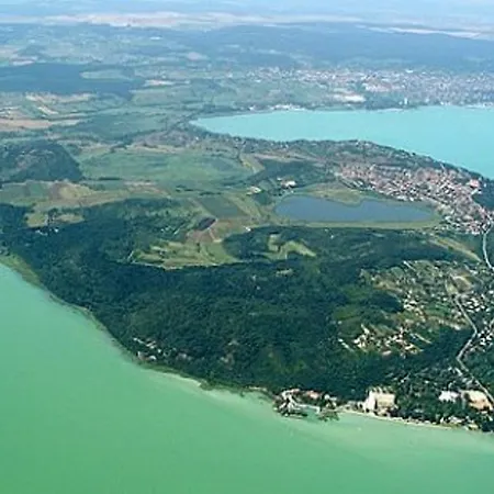 Zoltan Borhaza 3* Tihany